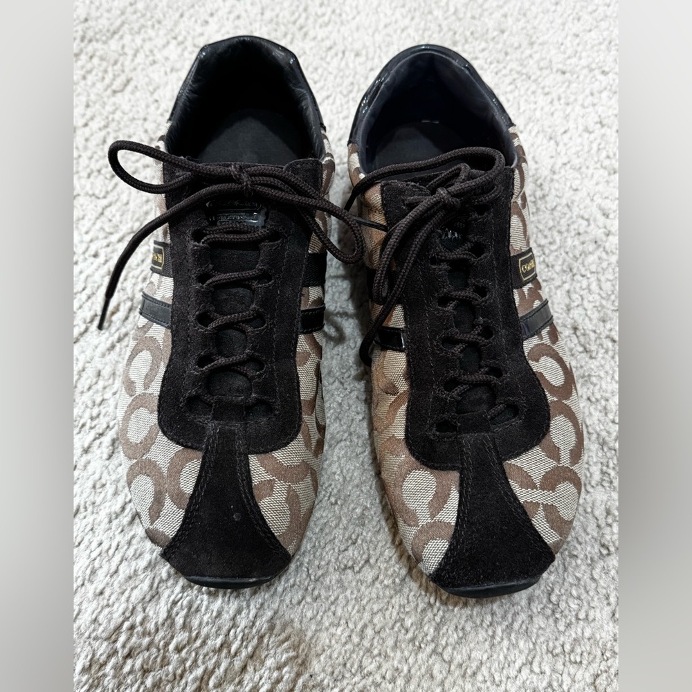 Coach shoes Kathleen styleQ511 size 10M 
In excellent condition
